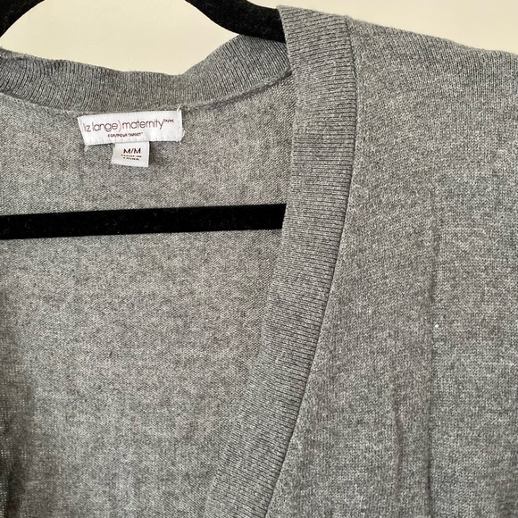 Liz Lange Grey Maternity Cardigan - Picture 2 of 7